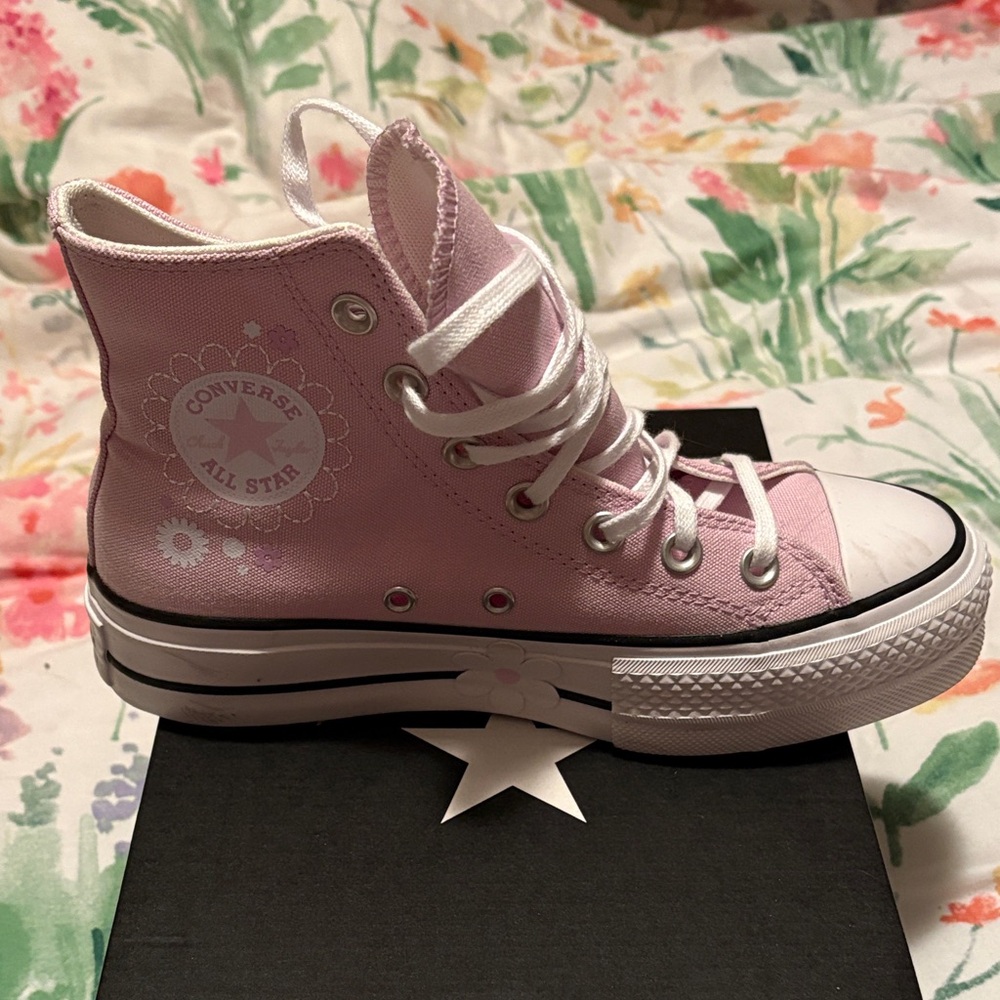 Converse Light Pink Floral High-Tops - Picture 7 of 11